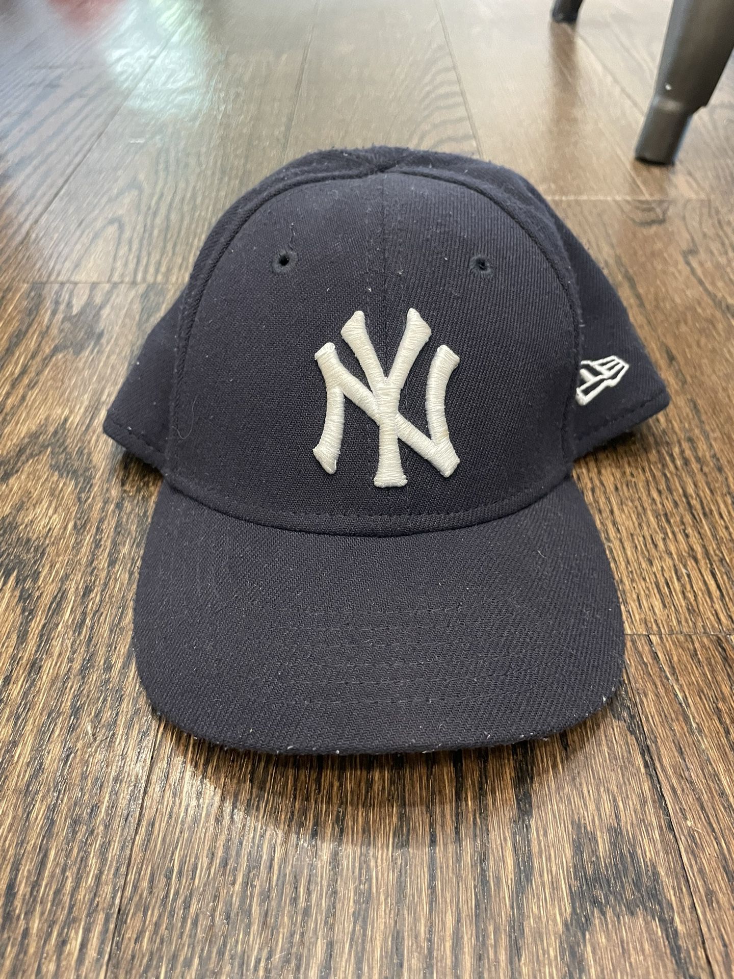KIDS/TODDLER YANKEE FITTED HAT for Sale in Staten Island, NY