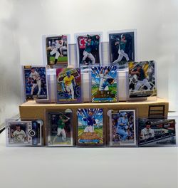 12 Hottest Rookies and Prospects Baseball Cards