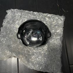 2005-15 Nissan Xterra Fog Light