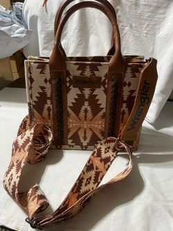 Wrangler Aztec Print Tote Bag with Crossbody Strap