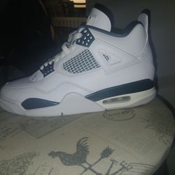 Jordans/Nike Sneakers