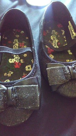 Black flats size 6