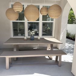 Lulu And Georgia Table 