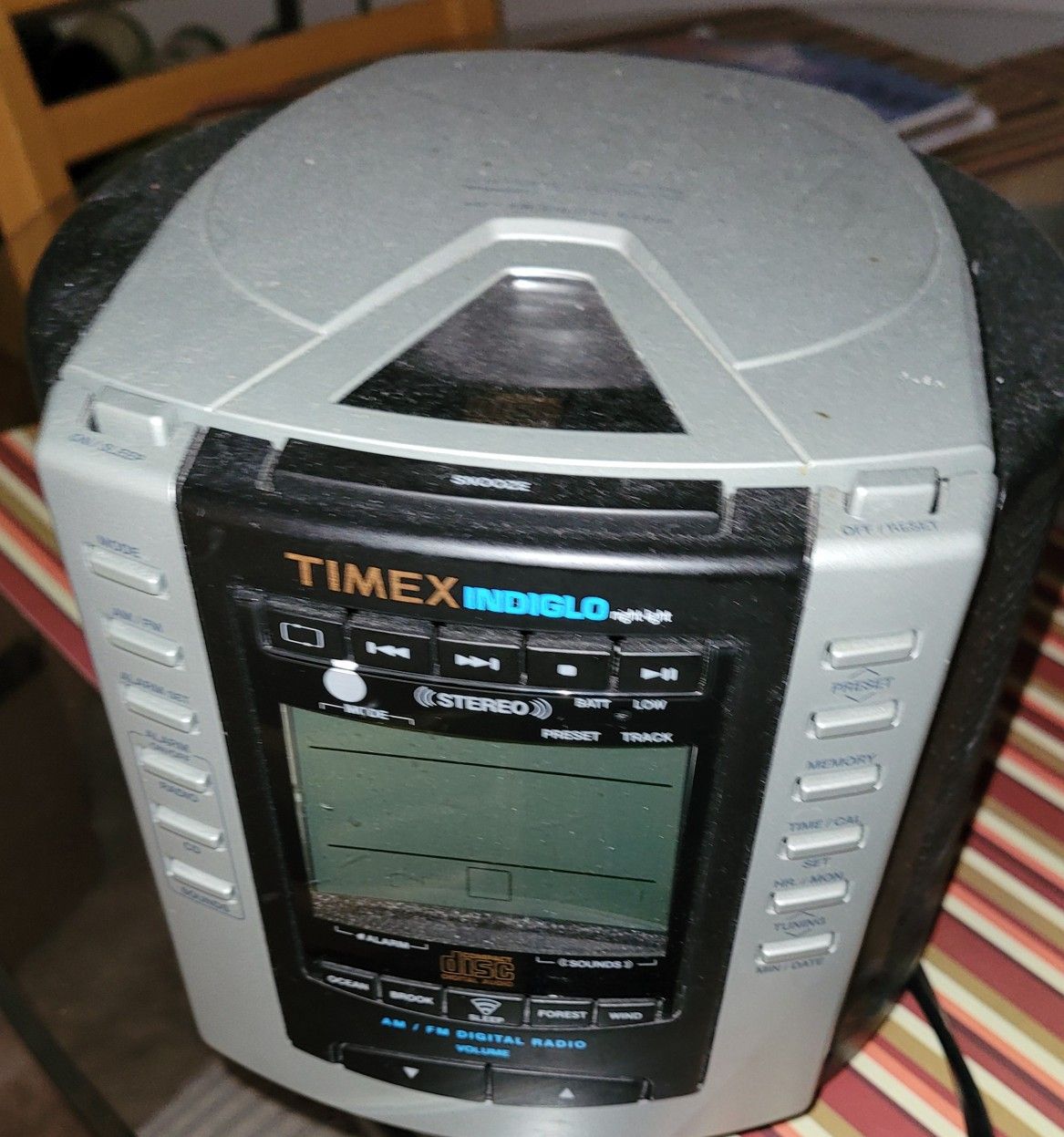 TIMEX Audio player and clock