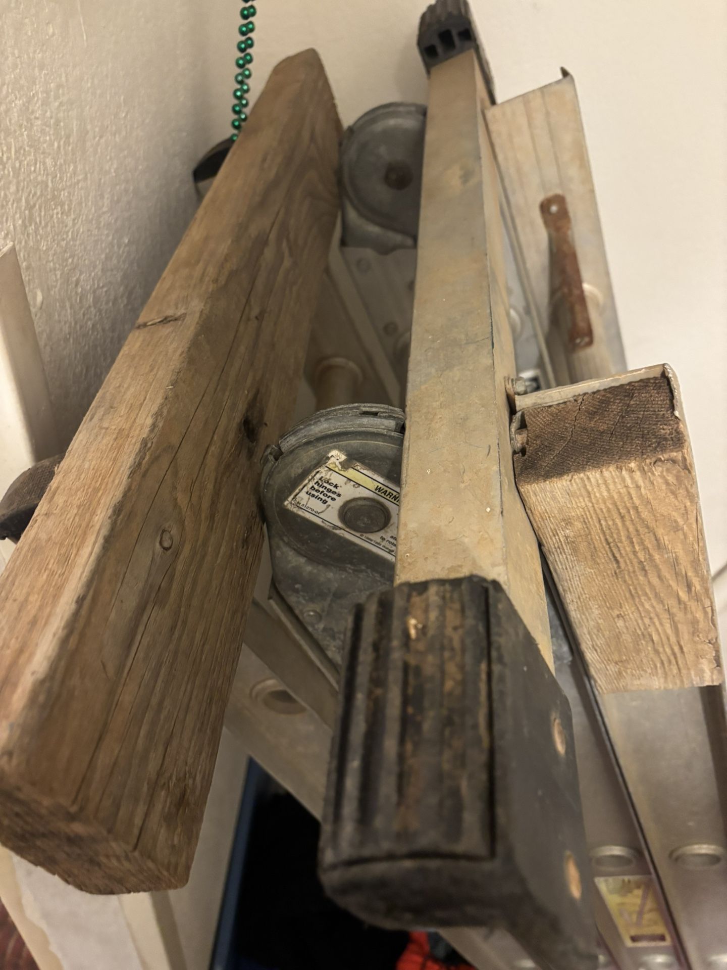 M2-8-16 Ladder