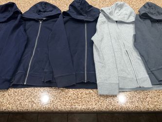 😀Lot  of 4 Zip-Up boysHooded Sweatshirts 😀