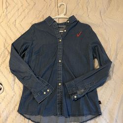 Women’s Verizon Employee Shirts