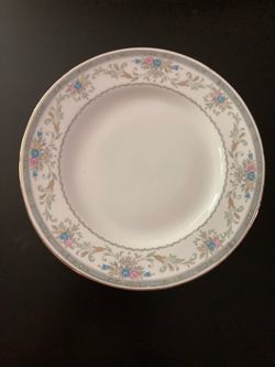 Apex vtg set of 10 Indian bone China, small plates dishes for dessert or appetizers gold edging