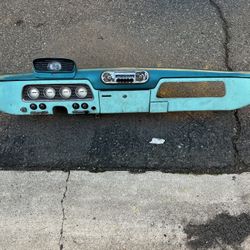 1957 Stud.ebaker  Dashboard