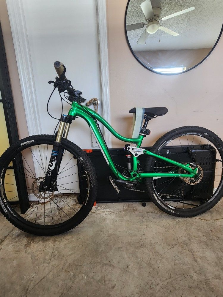 TREK  Bike 29 Sl Full Suspension Fox