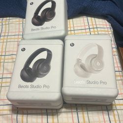 3 Unopened Beats Studio Pros