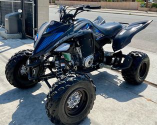 2017 Yamaha Raptor 700R  Fuel injected with Electric start reverse Serviced Financing Available! $7,500