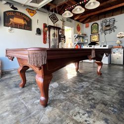 Pool Table 8ft ( Free Delivery & Set Up & New Color Felt Of  Your Choice )