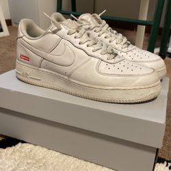 White Air force Supreme Size 9.5