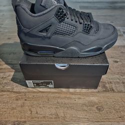 Black Cats Size 9 Mens 