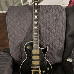 Les Paul Guitar