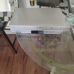 DVD/VHS Combo Player Panasonic 