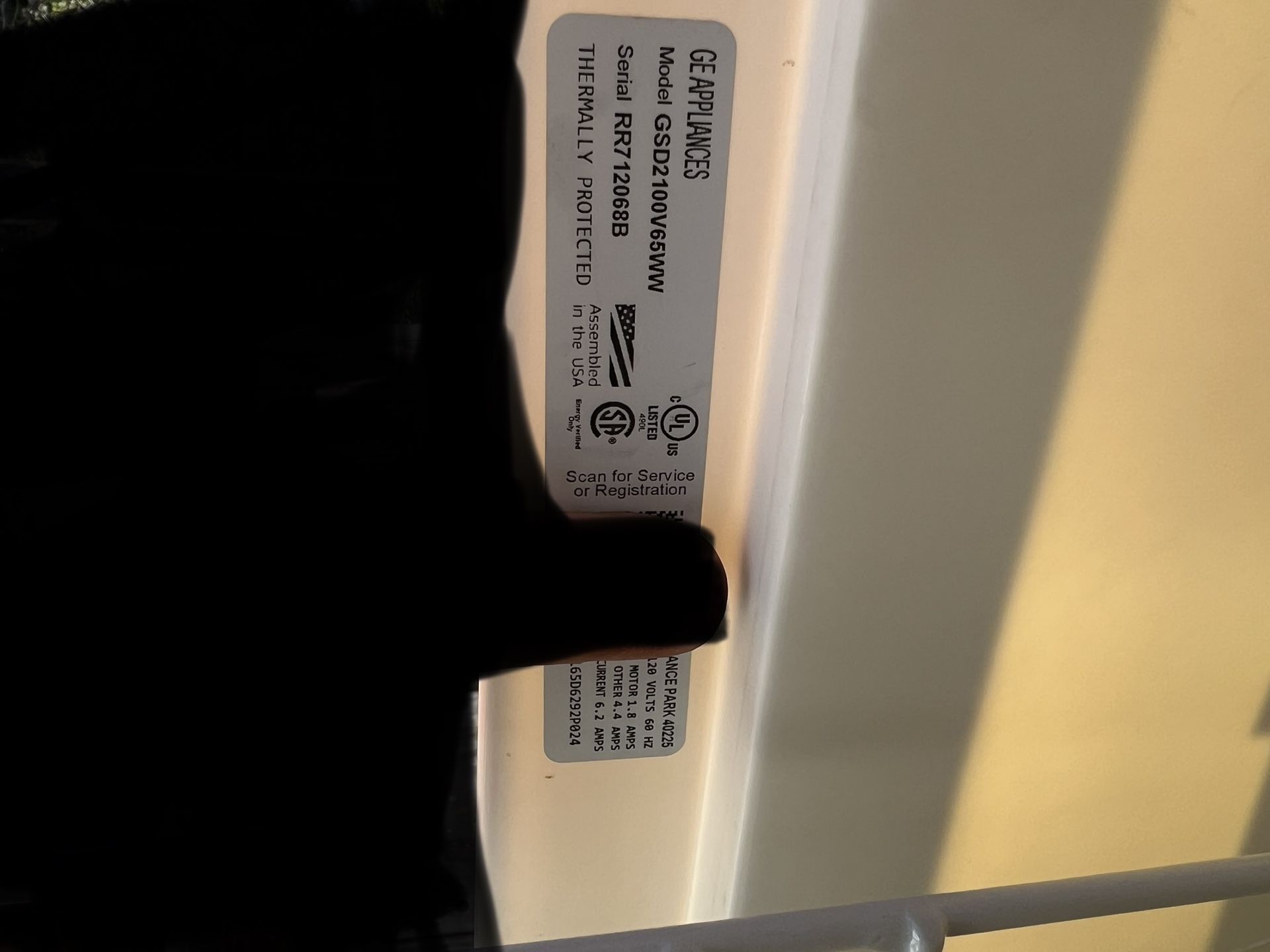 GE Electric Dishwasher