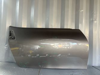 2009 - 2020 NISSAN 370z FRONT RIGHT PASSENGER SIDE DOOR SHELL OEM