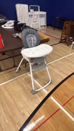 Graco Slim snacker High chair