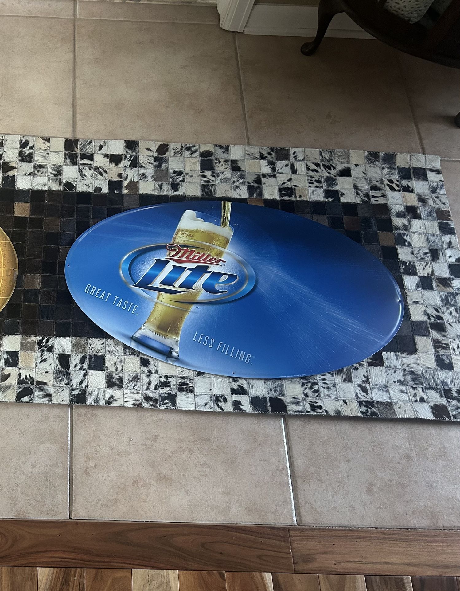 MILLER LITE ANTIQUE SIGN