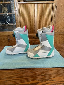 DC Women’s Search Snowboard Boots Size 7