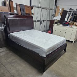 Queen bed and mattress
