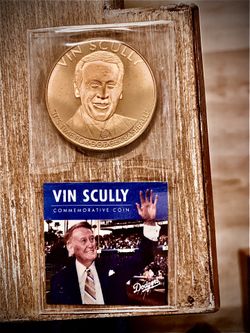 9/24/2016 Vin Scully Commemorative Coin