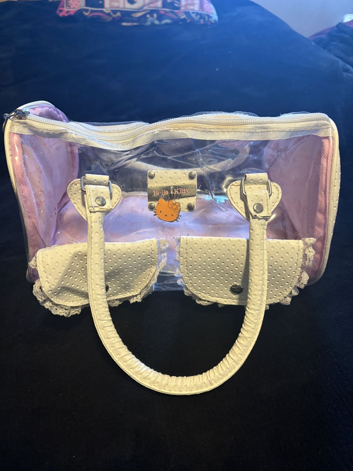 Hello Kitty shoulder purse