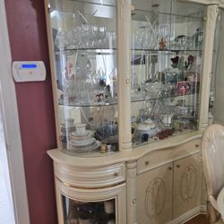 Dining set w/ 6 chairs and China set