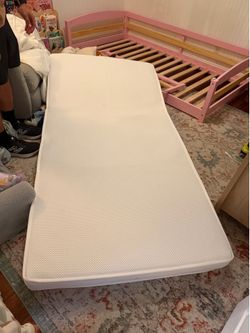 Newton Twin Mattress & Amazon twin floor bed frame