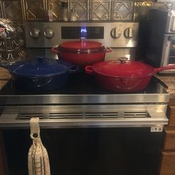 Like NEW! CAST IRON Dutch Oven and 2 BIG Chicken Fryers/Sauté Pans With Lids!! WELL TAKEN CARE OF!!