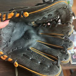 Baseball Glove 