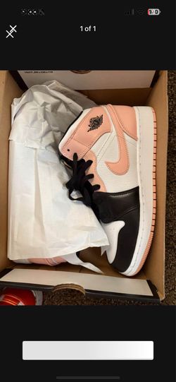 Jordan 1s Mid 