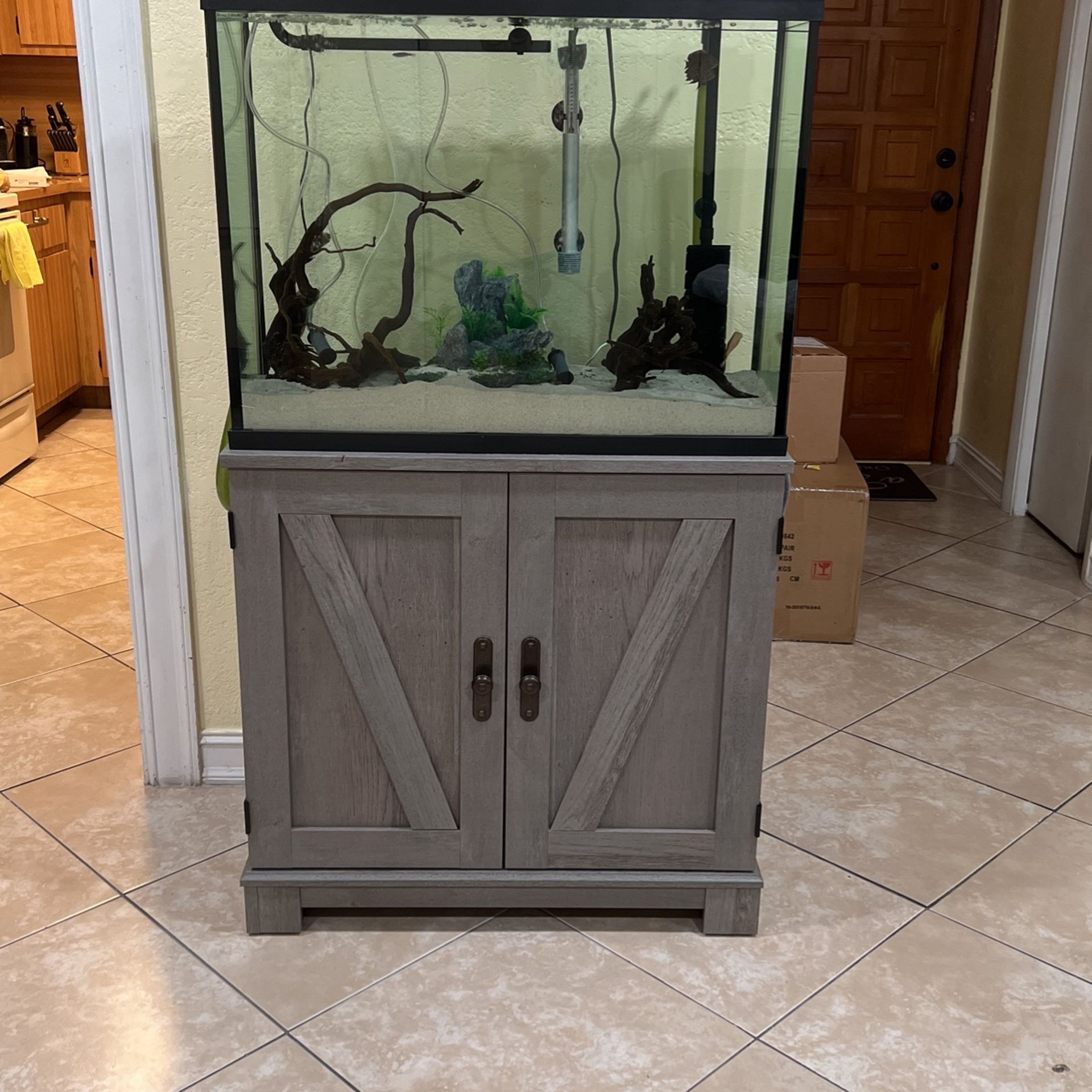 Pescera 37 Gallons con su mueble