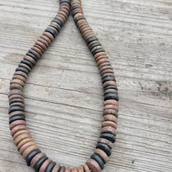 wood flat beads necklace 