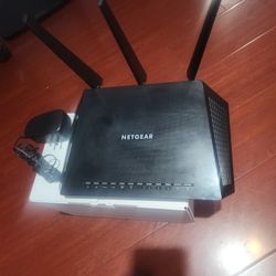 Netgear Nighthawk WiFi Router