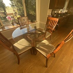 Beautiful Round Dining Table With 4 Chairs