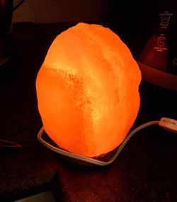 Himalaya salt lamp