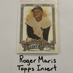 Roger Maris New York Yankees Hall of Fame Outfielder Topps Short Print Insert Card. SP303. 