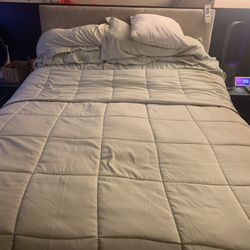 bedroom set dresser, chest and 2 night stands bed and mattress 