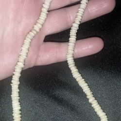 Vintage Pula Shell Necklace/Choker