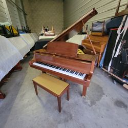 1973 Yamaha G1,
Beautiful Sound, 
Pro delivery & tuning INCLUDED!
(PRICE IS NEGOTIABLE)