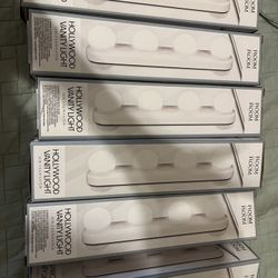 Hollywood Vanity Lights