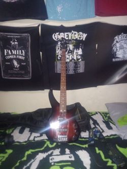 Bass guitar for 350$ barely used still works fine (amp not included) bass guitar bag extra 50$
