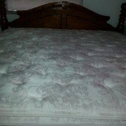Queen Size New Thick Pillow Top Bed Can Deliver 
