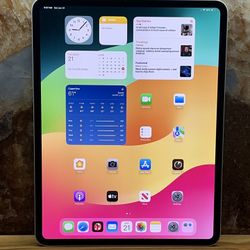 Apple iPad Pro 13" M4 chip 256GB Wi-Fi Silver 7th Generation MVX33LL/A 2024 Only 6 Cycles Like New!apple,apple iPad Pro,iPad Pro,iPad Pro 7th Gen