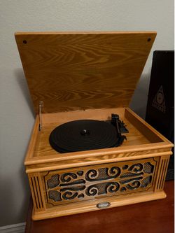 Crosley Vinyl Record Player