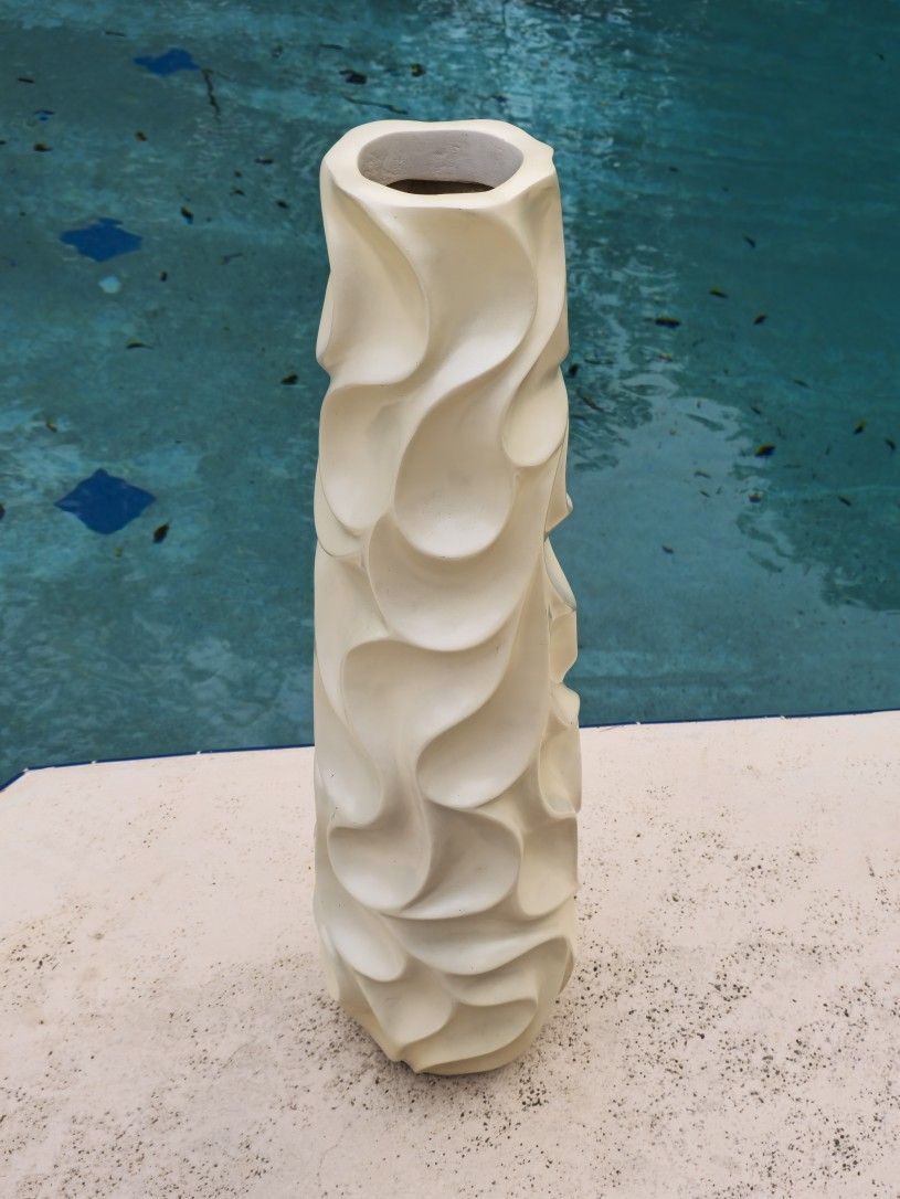 Vase ModerLuxury Fancy Abstract White Tall Flower Vase Thessaly Ceramic Planter Irregular Contemporary Textured Floor Vase Round Cylindrical