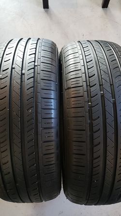 Land sport in good condition 2 tires 215 55 17 80% tread